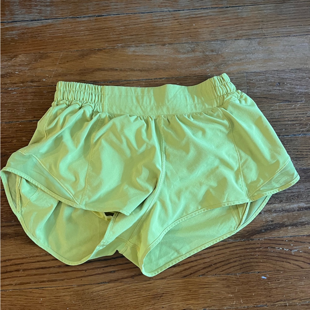 Lululemon Hotty hot shorts